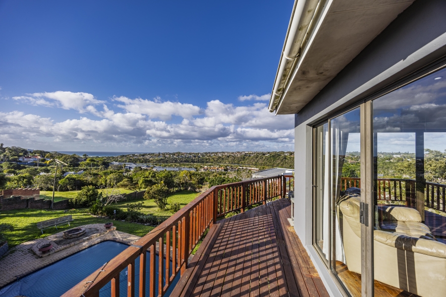 4 Bedroom Property for Sale in Beacon Bay Eastern Cape